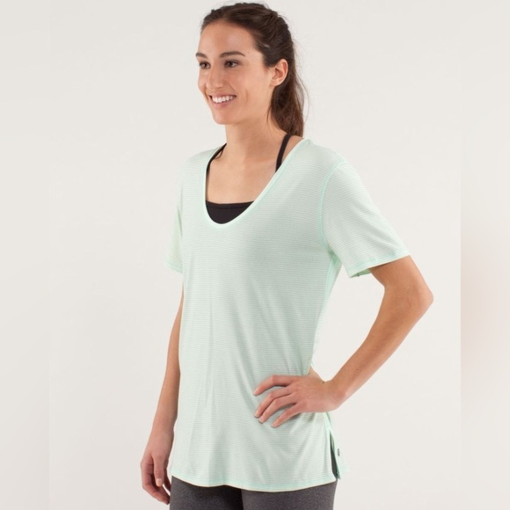 Lululemon Not So Basic Gym Tee
Mint Moment